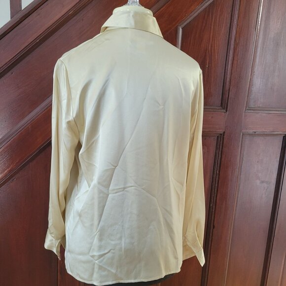 Talbots Petites Womens Pure Silk Button-Up Shirt Beige Size 12 - Picture 4 of 4